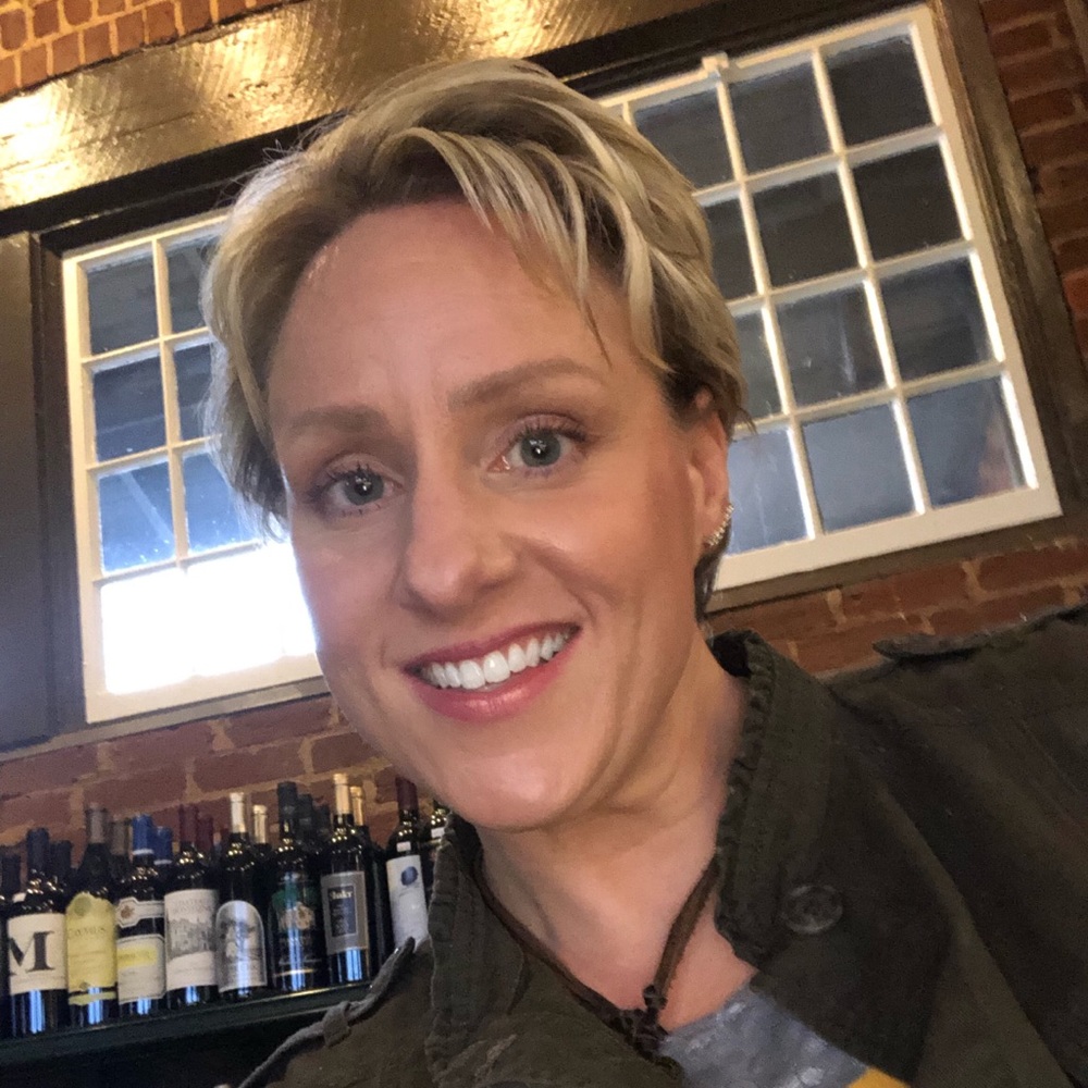 Meet your Posher, Ashley